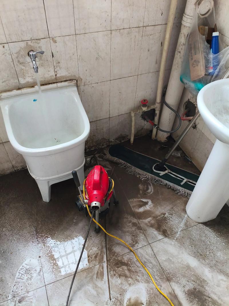 马桶堵塞如何快速解决?
